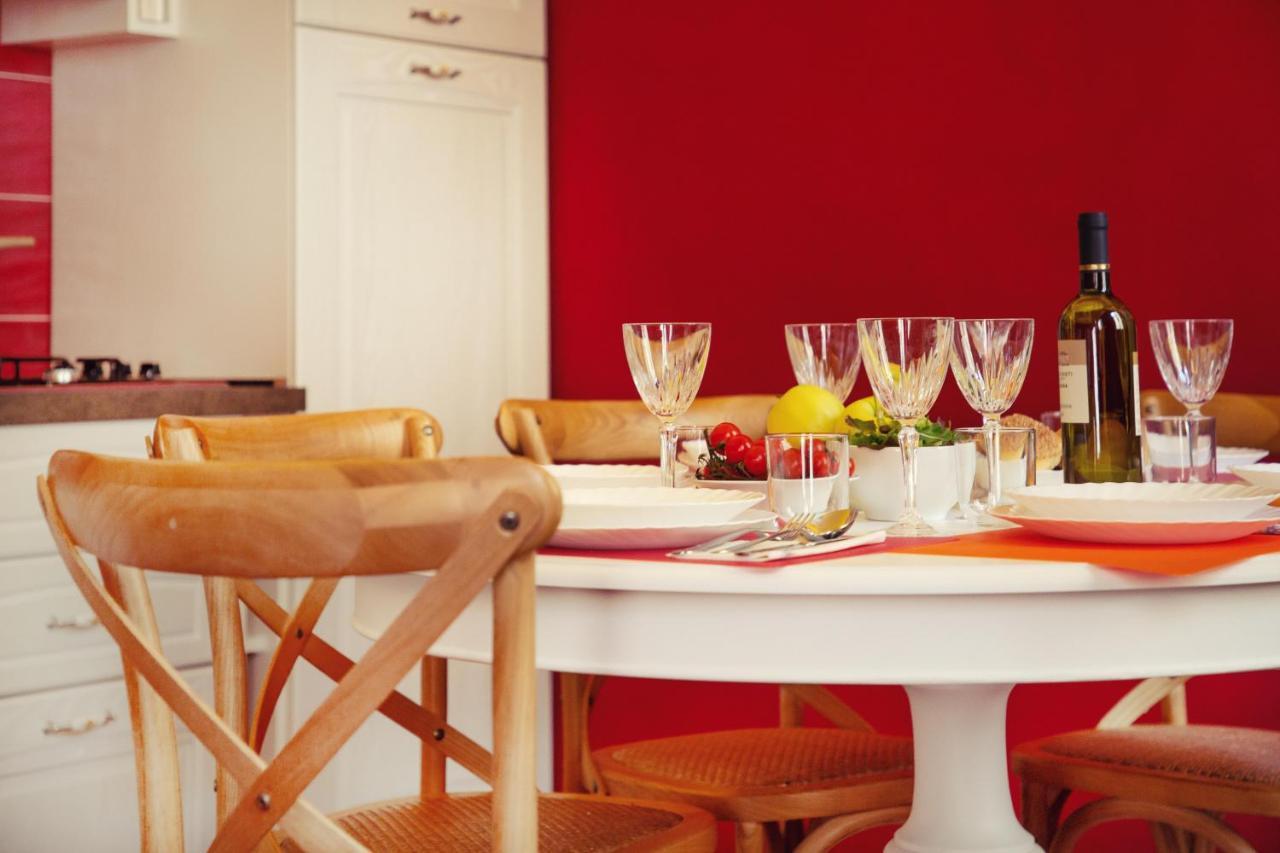 Rainbow City Center Apartment By Wonderful Italy San Remo Buitenkant foto